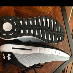 Women’s Under Armour Micro G Pursuit